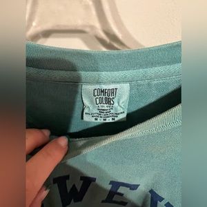 dewey beach crew neck size medium